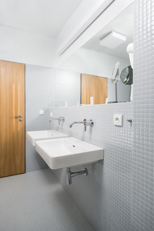 Hotel Atom Třebíč Rom bilde