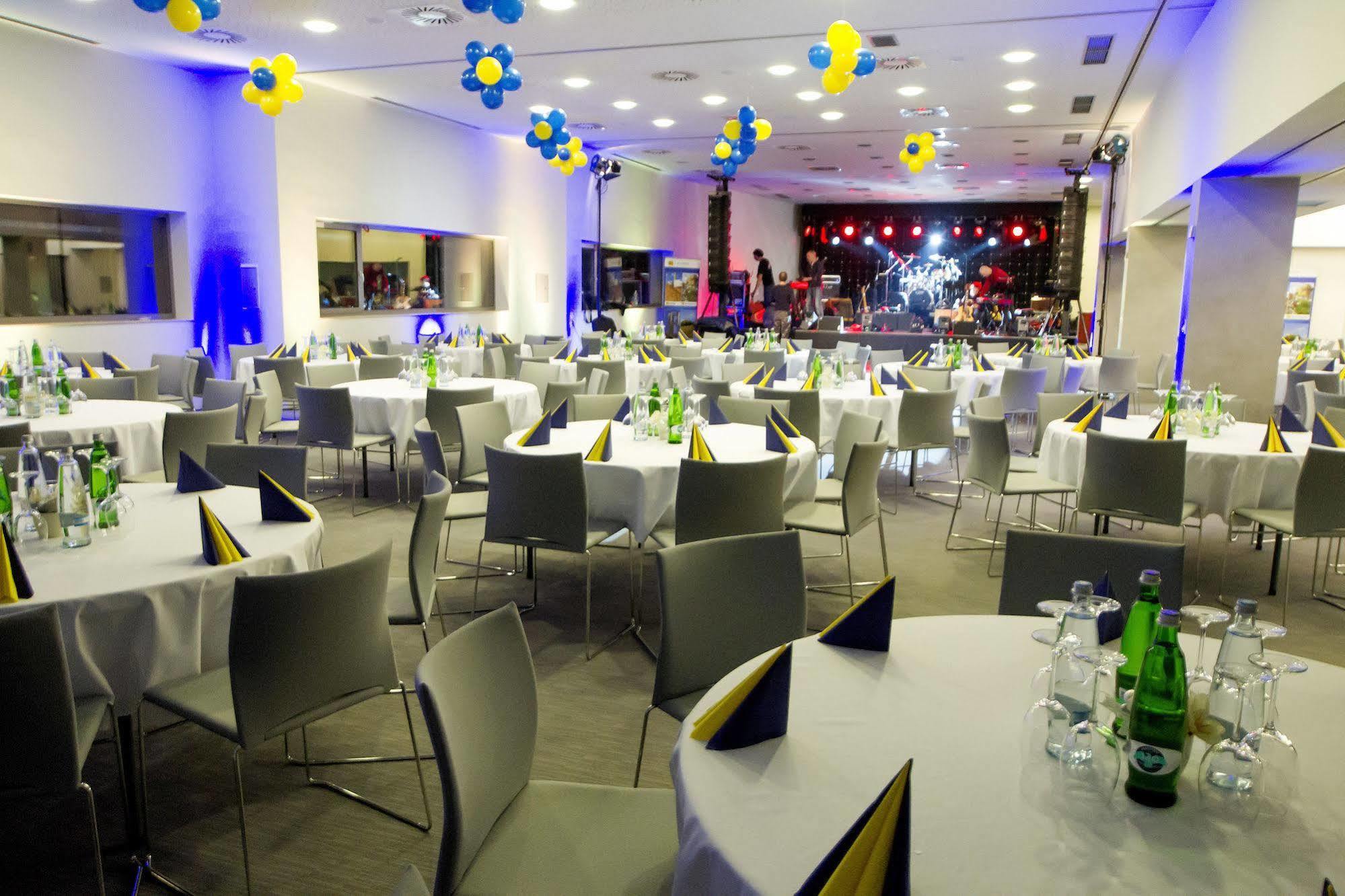 Hotel Atom Třebíč Eksteriør bilde